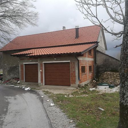 Apartma Burjuca Apartment Ajdovščina Exterior foto