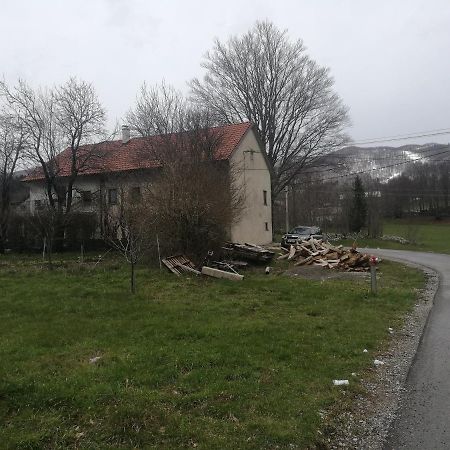 Apartma Burjuca Apartment Ajdovščina Exterior foto